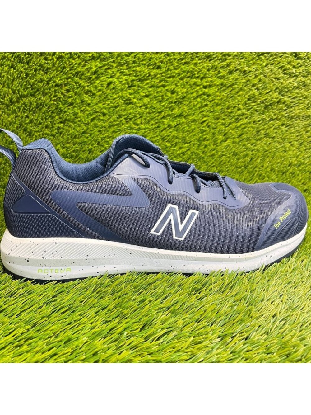 New Balance Logic Mens Size 14 Navy Blue White Composite Safety Toe Work Shoes
